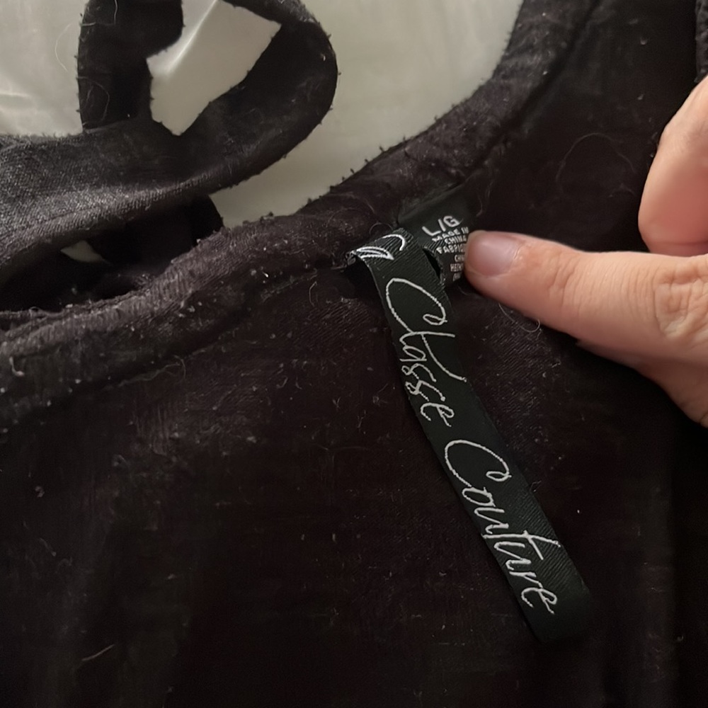 LA CLASSE COUTURE ROMPER (Medium) - Picture 2 of 2
